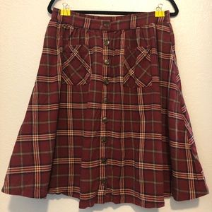 Adorable plaid skirt